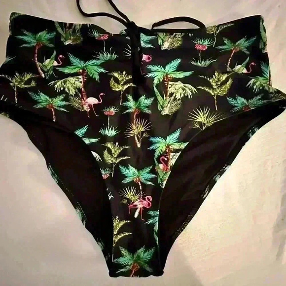 Flamingo Tropical Bikini - Picture 10 of 15